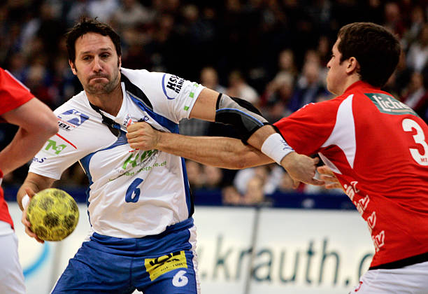 这位年纪轻 这位年纪轻